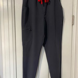 Women’s Figs Scrubs NWOT M